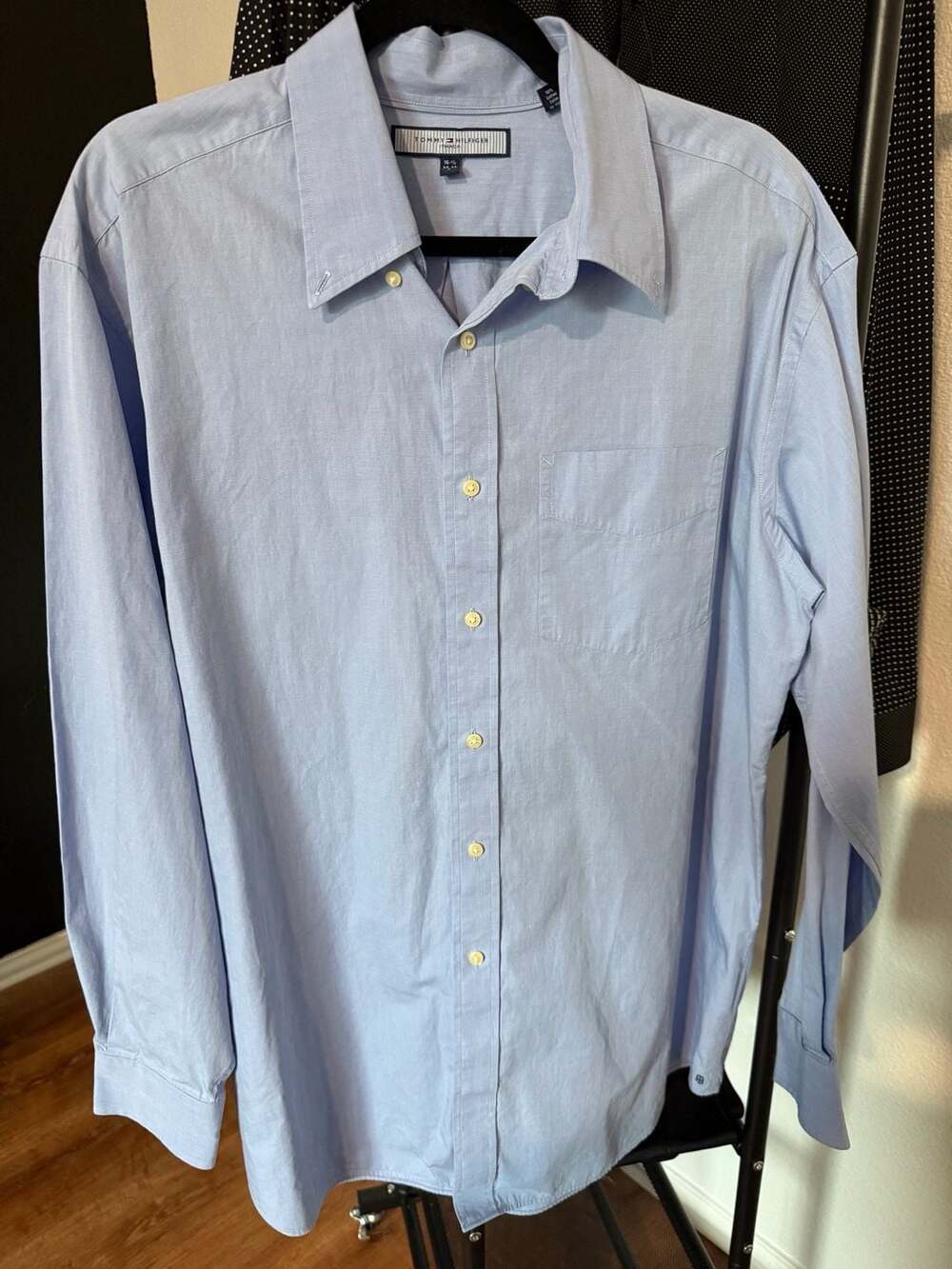Tommy Hilfiger Ithaca Light Blue Button Down Shirt Size 16.5 34/35 L